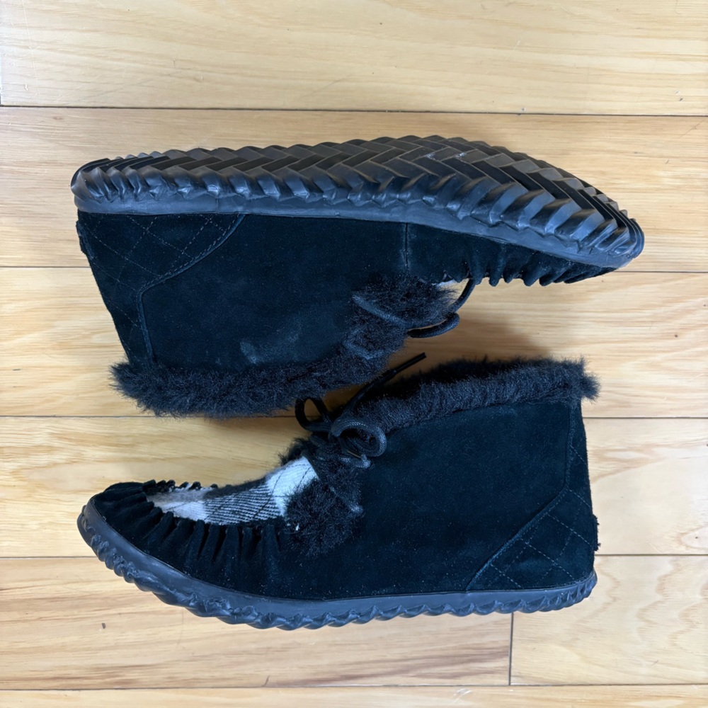 Sorel Out N About Moccasin Boots Womens Sz 8.5 Black Plaid Slippers - Picture 3 of 9
